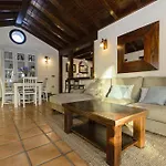 Ermita Perdomo Nyaraló